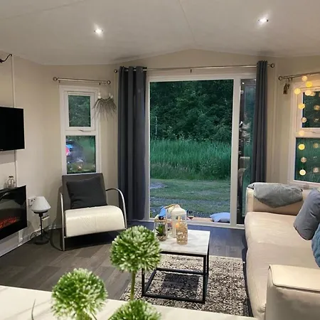 Pur, O4 Neues Natureingebunden, Familien- Und Hundefreundlich Eingezaeunt Holiday home *